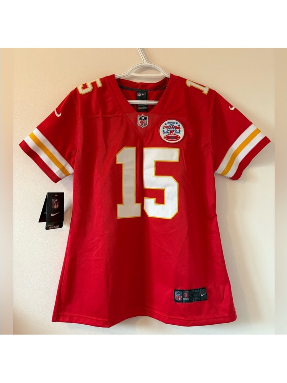 NWT Kansas City Chiefs Patrick Mahomes Red Jersey Youth XL